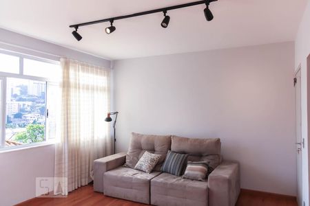 Sala de apartamento para alugar com 3 quartos, 90m² em Santa Lúcia, Belo Horizonte