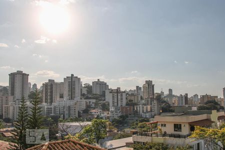 Vista da suíte de apartamento para alugar com 3 quartos, 90m² em Santa Lúcia, Belo Horizonte
