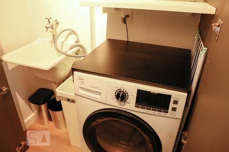 Studio para alugar com 29m², 1 quarto e sem vaga Studio para alugar com 29m², 1 quarto e sem vagaLavanderia