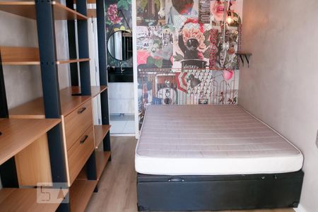 Quarto Suíte de kitnet/studio para alugar com 1 quarto, 29m² em Jardim Prudência, São Paulo