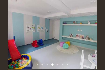 Studio para alugar com 29m², 1 quarto e sem vaga Studio para alugar com 29m², 1 quarto e sem vagaBrinquedoteca