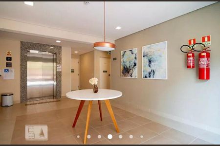 Studio para alugar com 29m², 1 quarto e sem vaga Studio para alugar com 29m², 1 quarto e sem vagaHall de Entrada