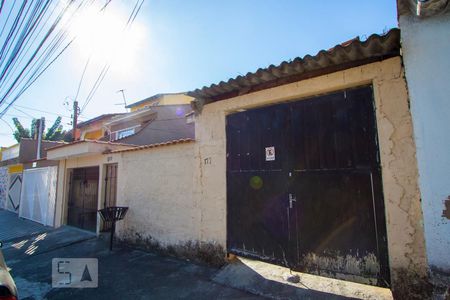 Casa para alugar com 140m², 2 quartos e 1 vagaFachada