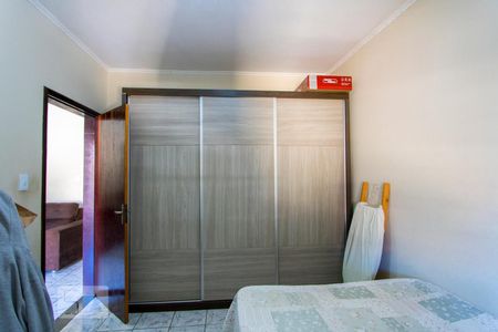Quarto 1 de casa para alugar com 2 quartos, 140m² em Parque Erasmo Assunção, Santo André