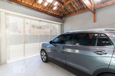 Casa à venda com 135m², 3 quartos e 2 vagas Casa à venda com 135m², 3 quartos e 2 vagasGaragem