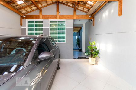 Casa à venda com 135m², 3 quartos e 2 vagas Casa à venda com 135m², 3 quartos e 2 vagasGaragem