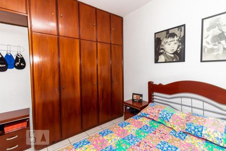 Casa à venda com 365m², 8 quartos e 5 vagasQuarto 1 - Casa 02