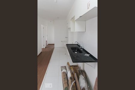 Cozinha de apartamento à venda com 2 quartos, 40m² em Sítio da Figueira, São Paulo