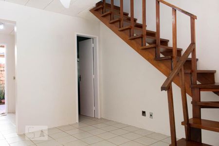 Casa de Condomínio para alugar com 2 quartos, 68m² em Vila Nova, Porto Alegre