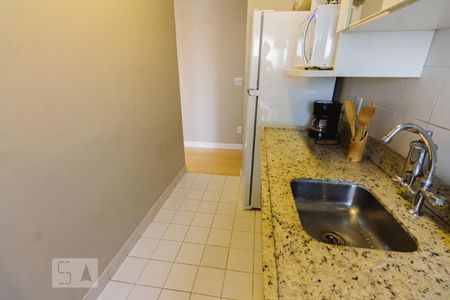 Apartamento à venda com 64m², 2 quartos e 1 vagaCozinha