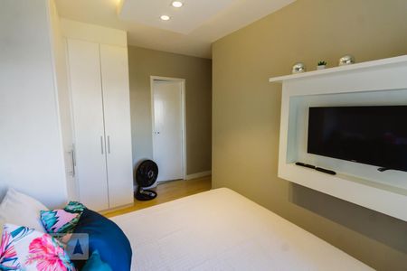 Suíte 1 de apartamento à venda com 2 quartos, 64m² em Barra Funda, São Paulo