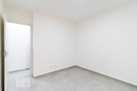 Apartamento à venda com 33m², 1 quarto e sem vagaQuarto
