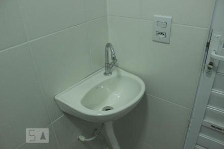 Casa à venda com 120m², 4 quartos e 3 vagasBanheiro Torneira