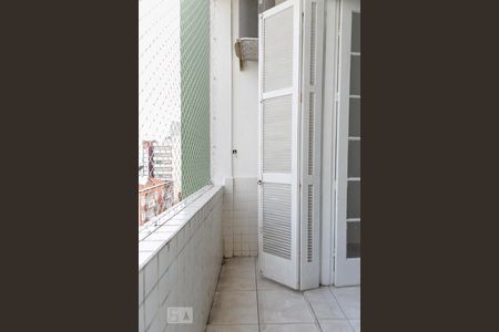 Apartamento para alugar com 35m², 2 quartos e 1 vaga Apartamento para alugar com 35m², 2 quartos e 1 vagaSacada