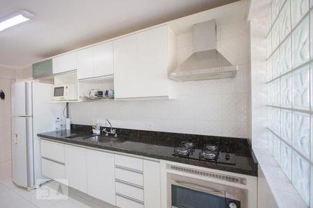 Apartamento para alugar com 130m², 3 quartos e 1 vagaCozinha