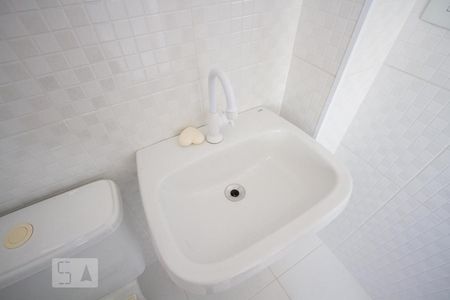 Apartamento para alugar com 130m², 3 quartos e 1 vagaDetalhe Banheiro de Serviço