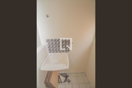 Apartamento para alugar com 80m², 2 quartos e 1 vagaÁrea de Serviço