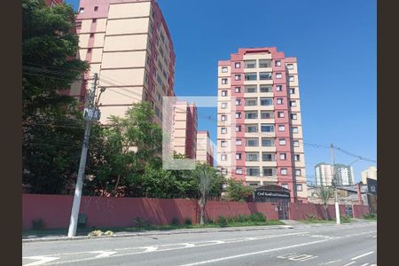 Apartamento para alugar com 80m², 2 quartos e 1 vagaFachada