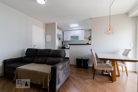 Sala de apartamento à venda com 2 quartos, 68m² em Vila Firmiano Pinto, São Paulo