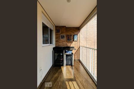 Apartamento à venda com 68m², 2 quartos e 1 vagaSacada