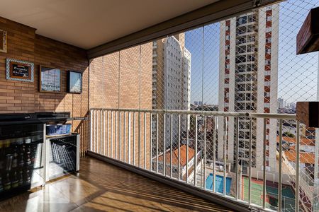 Apartamento à venda com 68m², 2 quartos e 1 vagaSacada