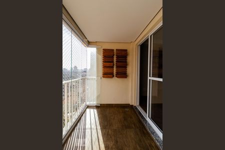 Apartamento à venda com 68m², 2 quartos e 1 vagaSacada