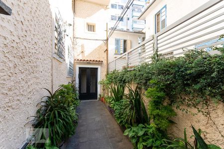 Apartamento para alugar com 80m², 2 quartos e sem vagaÁrea comum - Academia