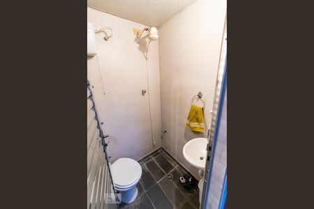 Casa à venda com 245m², 6 quartos e 3 vagasBanheiro de serviço