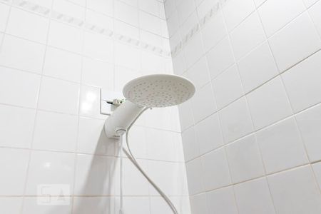 Casa à venda com 245m², 6 quartos e 3 vagasBanheiro 1