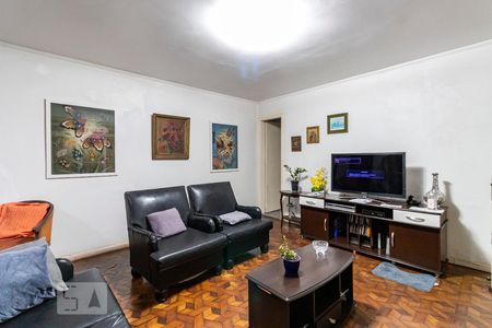 Casa à venda com 245m², 6 quartos e 3 vagasSala