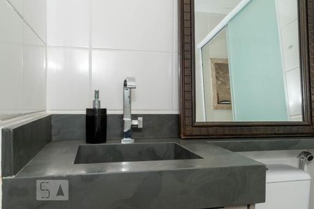 Banheiro da Suíte de apartamento para alugar com 2 quartos, 65m² em Vila Prudente, São Paulo