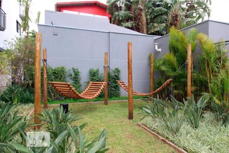 Studio para alugar com 26m², 1 quarto e sem vaga Studio para alugar com 26m², 1 quarto e sem vagaÁrea comum - Piscina