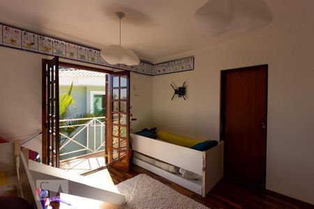 Casa de condomínio para alugar com 380m², 4 quartos e 5 vagasSuite 2