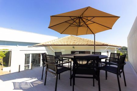 Casa de condomínio para alugar com 380m², 4 quartos e 5 vagasÁrea Externa