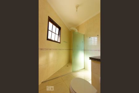 Casa de condomínio para alugar com 380m², 4 quartos e 5 vagasBanheiro Suite 2