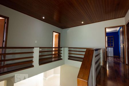 Casa de condomínio para alugar com 380m², 4 quartos e 5 vagasHall das Suites