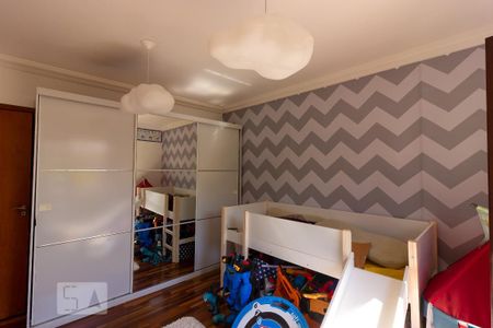 Casa de condomínio para alugar com 380m², 4 quartos e 5 vagasSuite 2