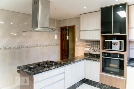 Casa à venda com 186m², 3 quartos e 3 vagasCozinha