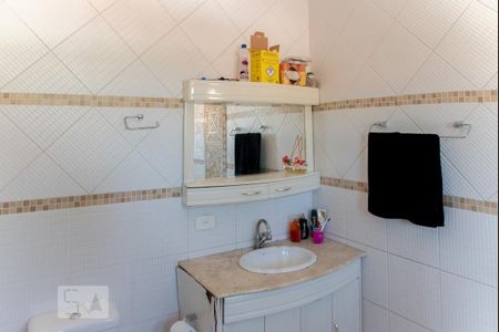 Casa à venda com 186m², 3 quartos e 3 vagasBanheiro da Suíte 1