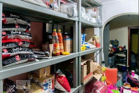 Casa à venda com 186m², 3 quartos e 3 vagasDespensa