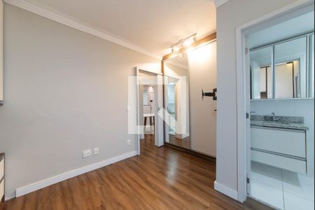 Apartamento à venda com 75m², 2 quartos e 2 vagasSuíte