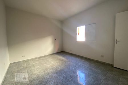 Quarto 2 de casa para alugar com 2 quartos, 70m² em Jardim Monte Alegre, Taboão da Serra