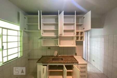 Casa para alugar com 70m², 2 quartos e sem vagaCozinha