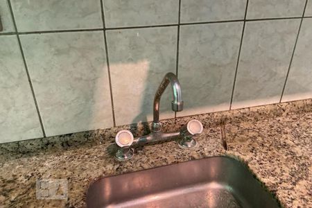 Casa para alugar com 70m², 2 quartos e sem vagaCozinha - Torneira