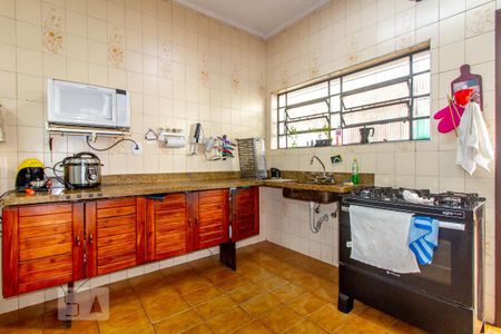 Casa à venda com 143m², 2 quartos e 2 vagasCozinha