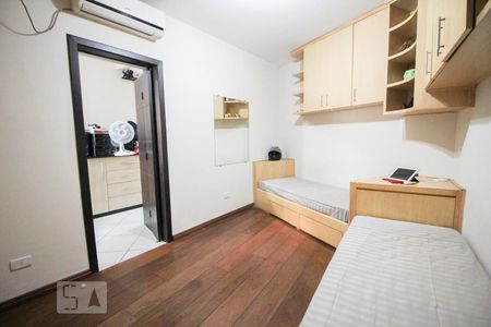 Casa à venda com 194m², 3 quartos e 3 vagasQuarto 3