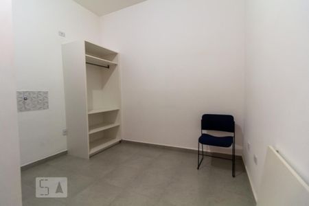 Sala/Quarto de kitnet/studio para alugar com 1 quarto, 12m² em Vila Gomes, São Paulo