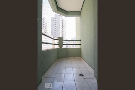 Apartamento para alugar com 38m², 1 quarto e 1 vagaVaranda