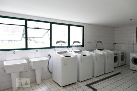 Apartamento para alugar com 38m², 1 quarto e 1 vagaLavanderia