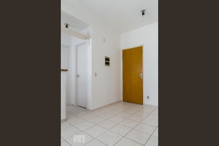 Apartamento para alugar com 38m², 1 quarto e 1 vagaSala